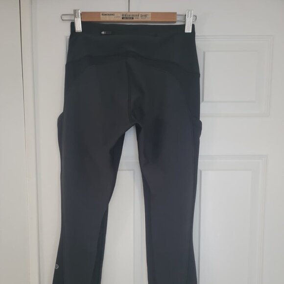 Luluemon winter brushed leggings size 4 - Picture 2 of 2